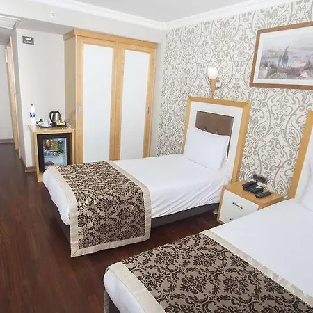 Nova Plaza Taksim Square Отель Стамбул