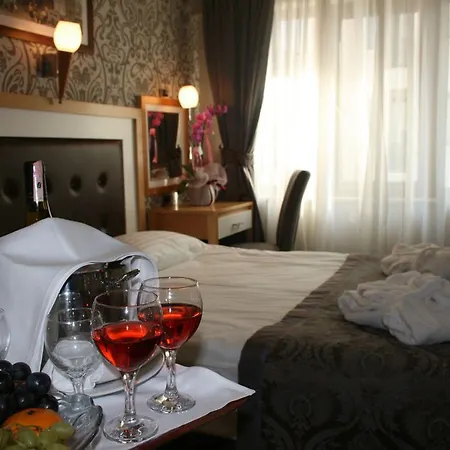 Nova Plaza Taksim Square Стамбул
