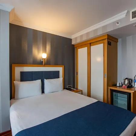 Nova Plaza Taksim Square Отель