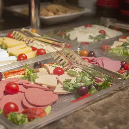 Nova Plaza Taksim Square Hotel 3*