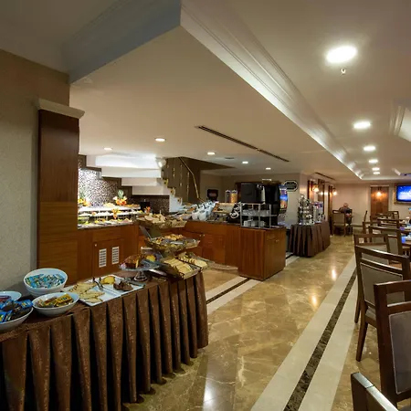 Nova Plaza Taksim Square Hotel 3*