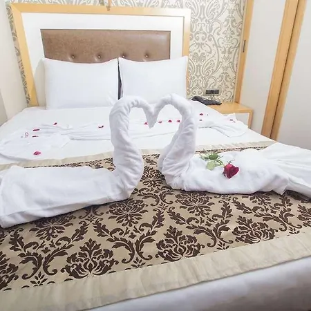 Nova Plaza Taksim Square 3*