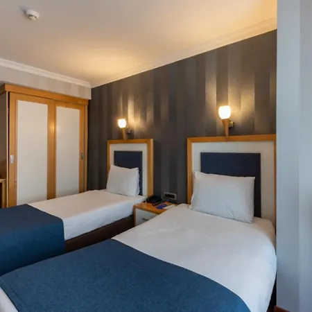 Nova Plaza Taksim Square 3*