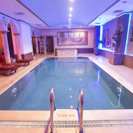 Nova Plaza Taksim Square 3*