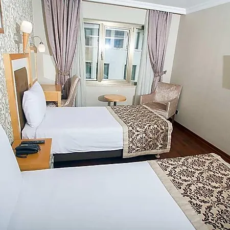 מלון Nova Plaza Taksim Square