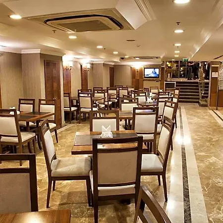 Nova Plaza Taksim Square 3*