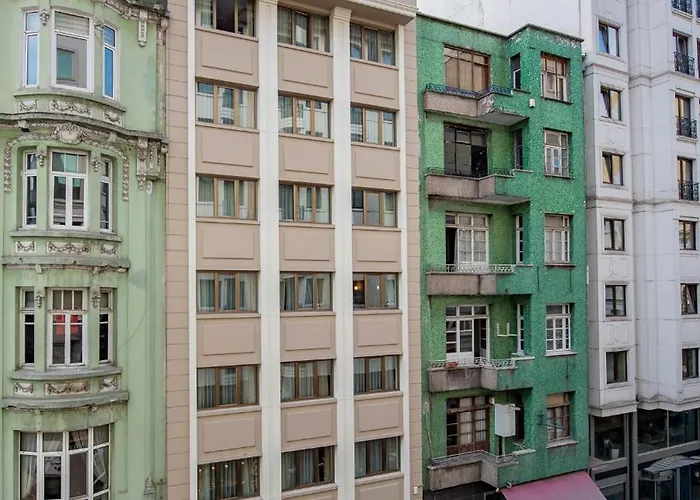 Nova Plaza Taksim Square فندق 3*