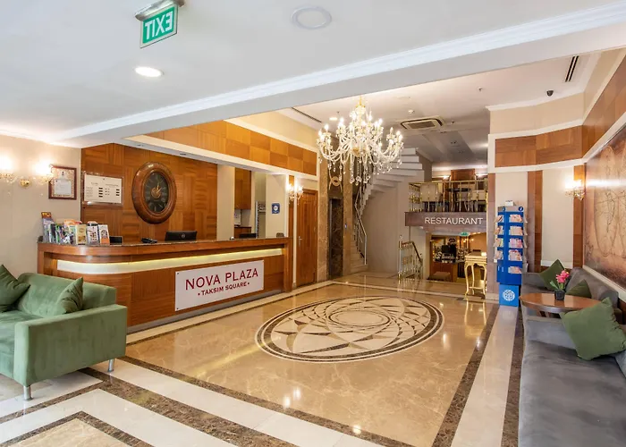 فندق Nova Plaza Taksim Square 3*