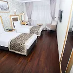 Nova Plaza Taksim Square מלון