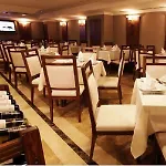 מלון Nova Plaza Taksim Square 3*