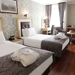 Nova Plaza Taksim Square 3*