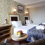 מלון Nova Plaza Taksim Square 3*
